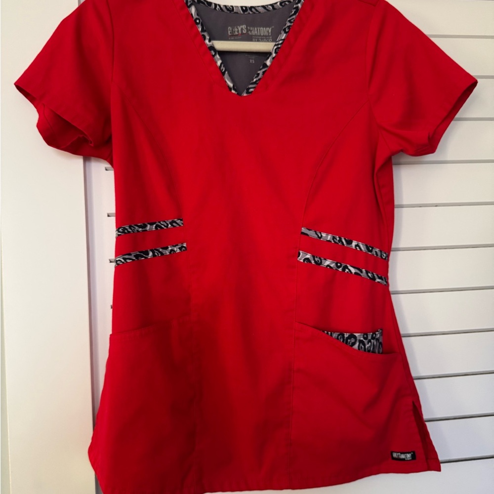 Grey's Anatomy XS Red Scrub Top